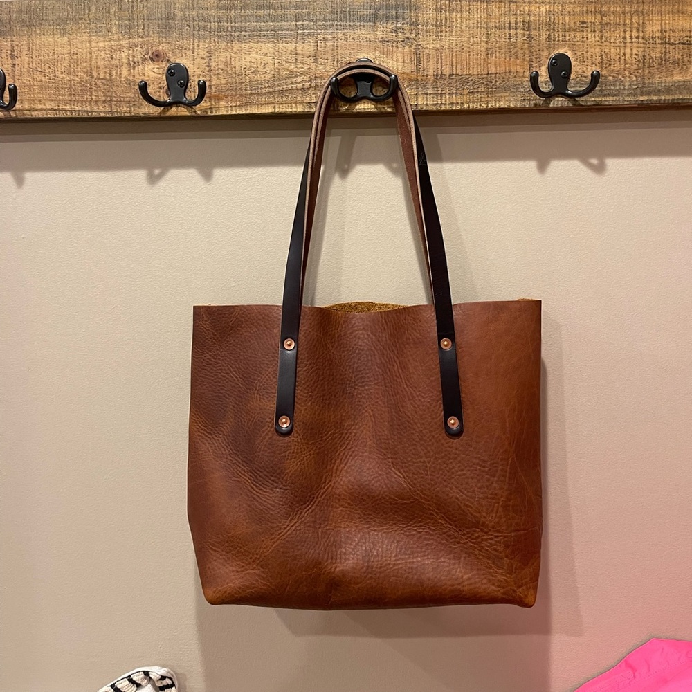 Go Forth Goods medium Avery Tote saddle with Mocha straps